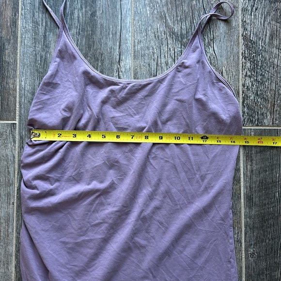 Lululemon tank top size 4 - Picture 7 of 8